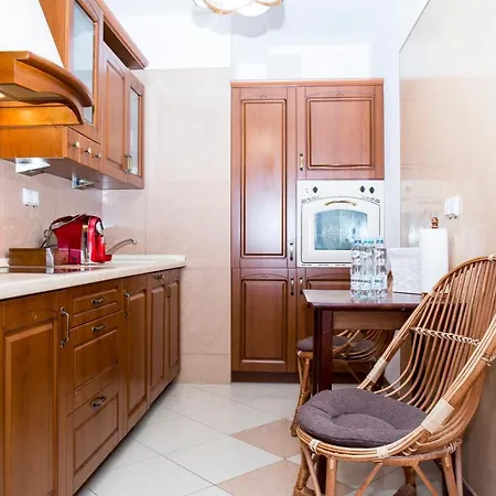 Apartamento Hosapartments Center *