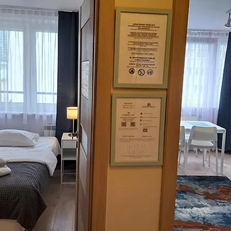 Hosapartments City Center Apartment