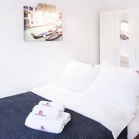 Apartamento Hosapartments Center