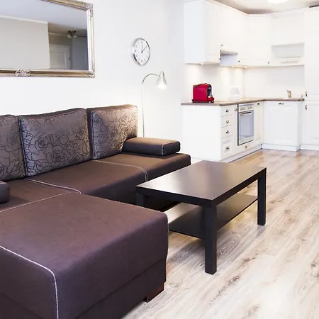 Hosapartments City Center Apartment *